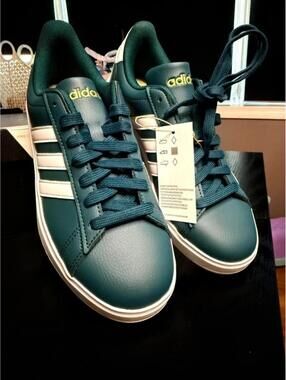 Adidas Grand Court 2.0 Arctic Night Green White Sneakers Women’s 6.5 NWT